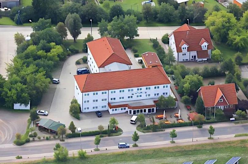 Regiohotel Halle Leipzig Airport 施科伊迪茨 外观 照片