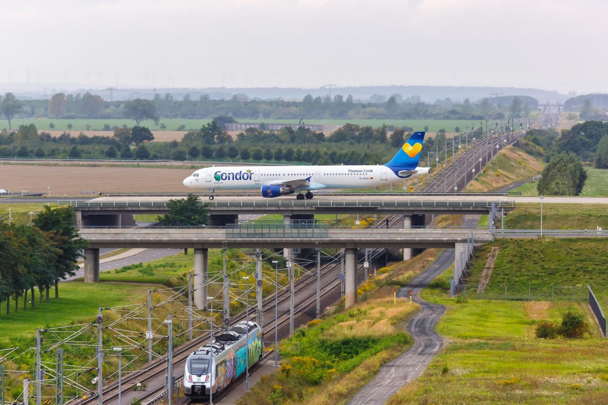 Regiohotel Halle Leipzig Airport 施科伊迪茨 外观 照片